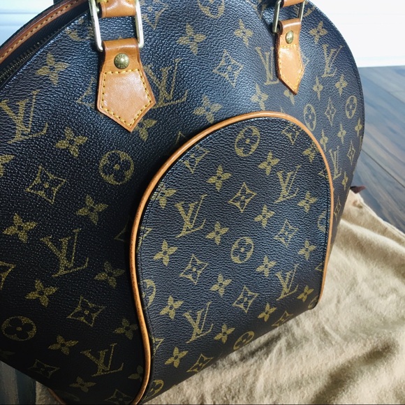 Authentic LV Louis Vuitton Elipse PM Bag - Picture 14 of 16